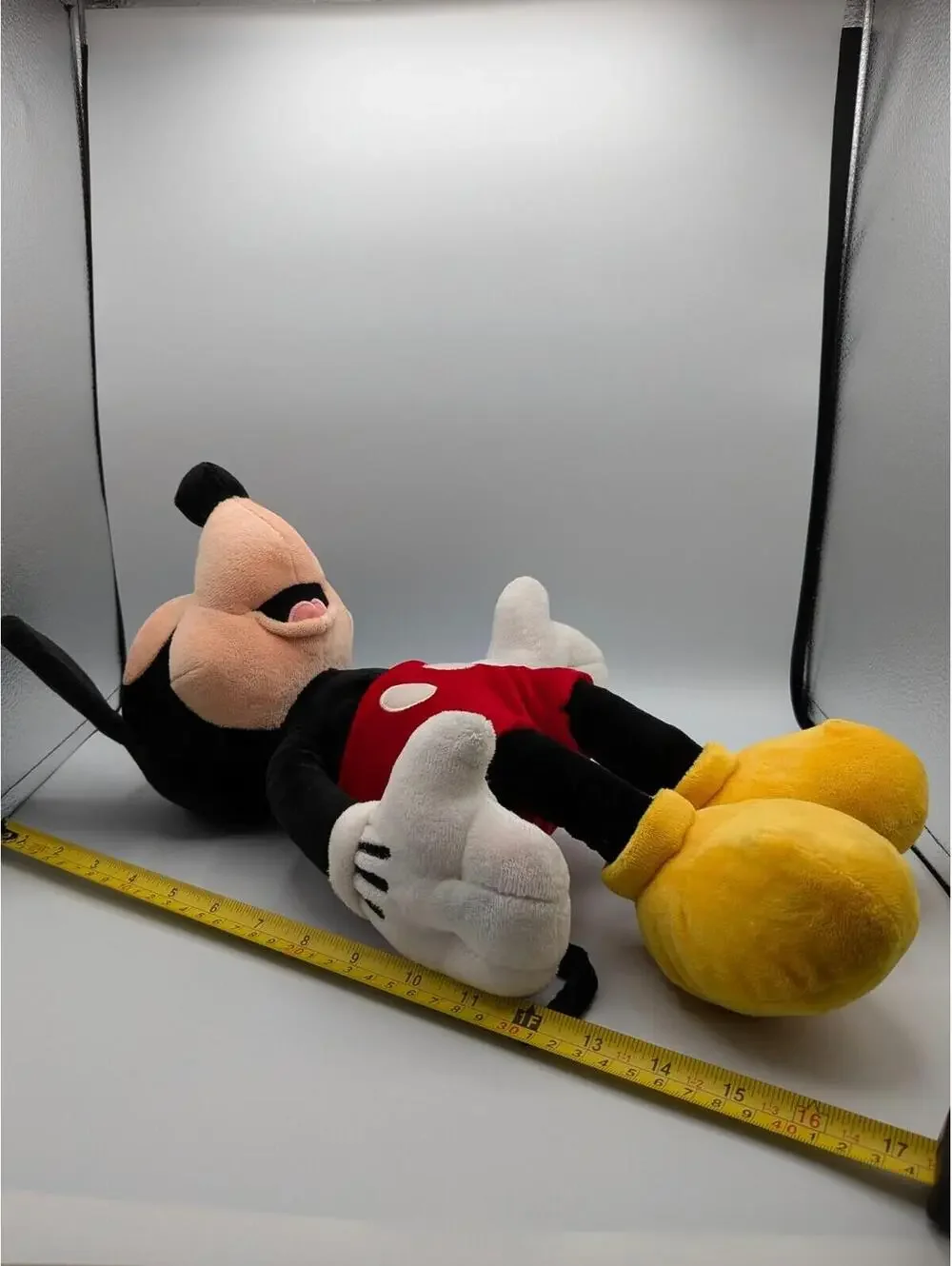 Disney Store Exclusive Mickey Mouse 16